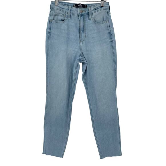 Hollister Ultra High Rise Mom Jeans Light Wash Size 25 Distressed Denim - Picture 1 of 8